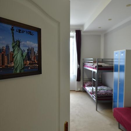 Hostel Prague City Esterno foto